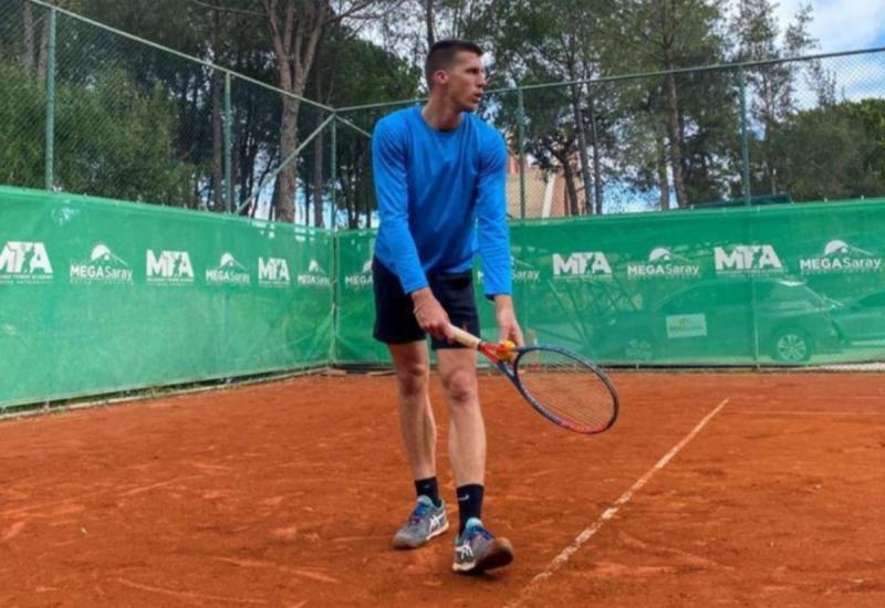 Fatić prvi put igra prvi meč u Davis Cupu
